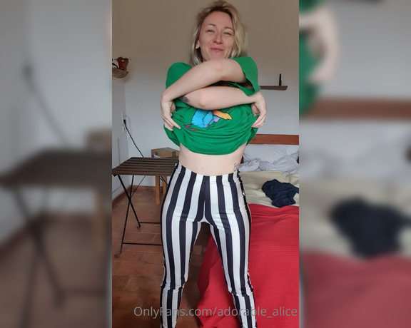 Adorable_alice aka adorable_alice OnlyFans - And I made a strip tease video to be sure you wouldnt miss anything of my sexiness