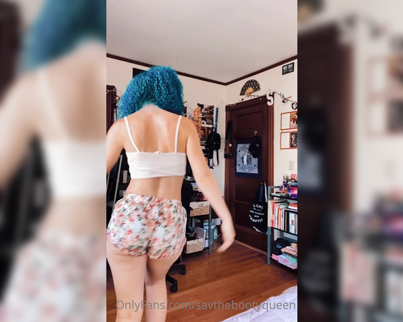 Savthebootyqueen aka savthebootyqueen OnlyFans - I love dancing around my room, but I do wish I had a big studio space