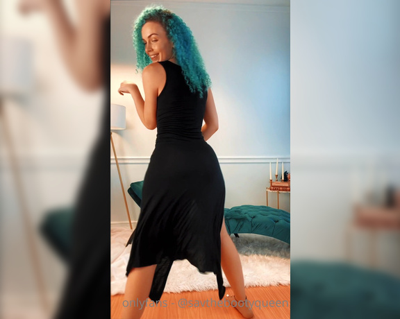 Savthebootyqueen aka savthebootyqueen OnlyFans - Dancing in this flowy sheer dress feels so free what do you think