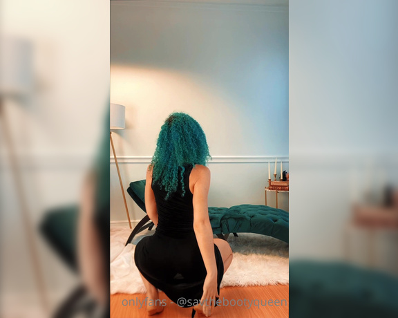 Savthebootyqueen aka savthebootyqueen OnlyFans - Dancing in this flowy sheer dress feels so free what do you think