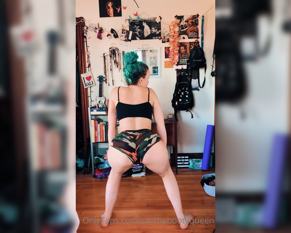 Savthebootyqueen aka savthebootyqueen OnlyFans - Which camera angle do you like more