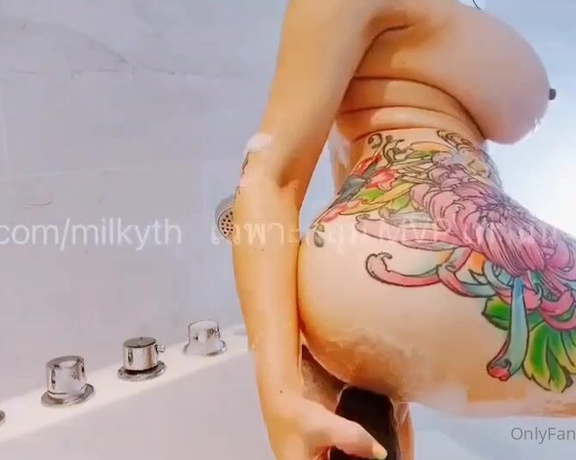 Milkyth aka milkyth OnlyFans Video 8979