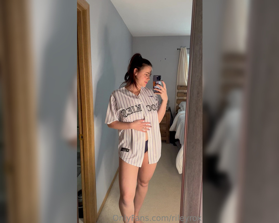 Riley Rox aka rileyrox OnlyFans - Best outfit to watch the Rockies beat the Mariners today