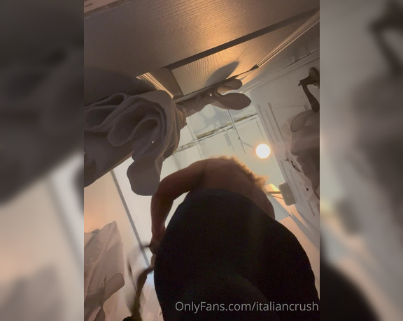 ItalianCrush aka italiancrush OnlyFans - A little spy cam peek of me in the dressing room!