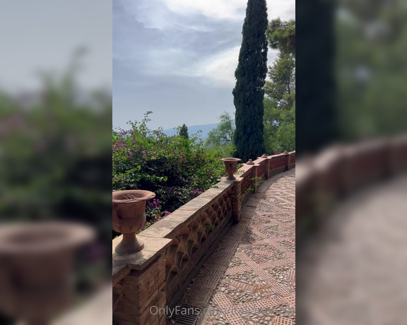 ItalianCrush aka italiancrush OnlyFans - This hidden garden in Taormina, Sicily is gorgeous I was feeling sexy and a little frisky