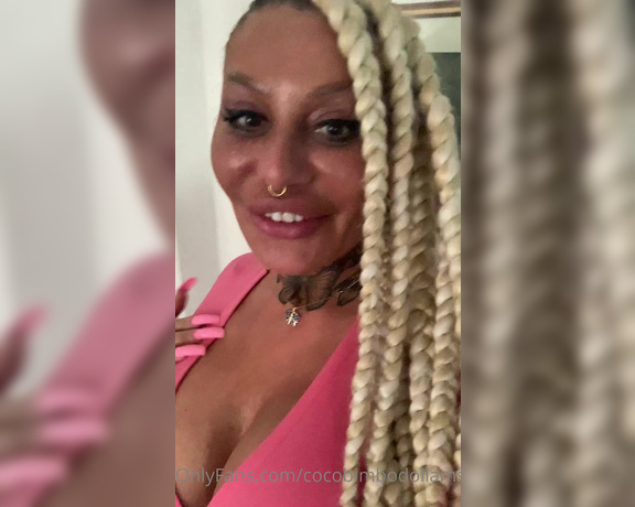 Coco Bimbodoll Amsterdam aka cocobimbodollamsterdam OnlyFans - Just arrived in Greece in my home am so tired still think am all