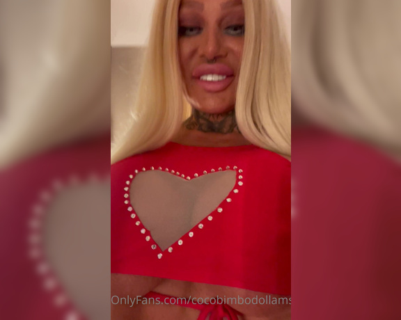 Coco Bimbodoll Amsterdam aka cocobimbodollamsterdam OnlyFans - Red And smoking video