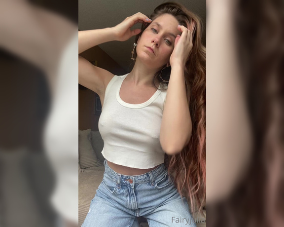 Fairy Julia aka fairyjulia OnlyFans - A good start to your day