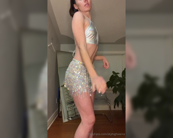 SkyHighSierra aka skyhighsierra OnlyFans - Love this outfit this is from a tease video for a panty order