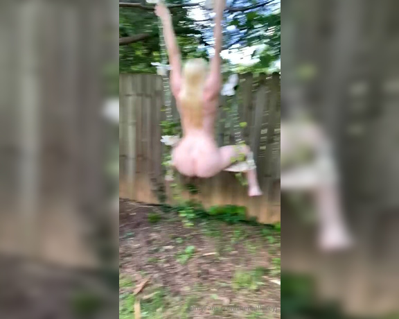 Lacey Jane aka thereallaceyj OnlyFans - Swinging butt naked ha this was fun!