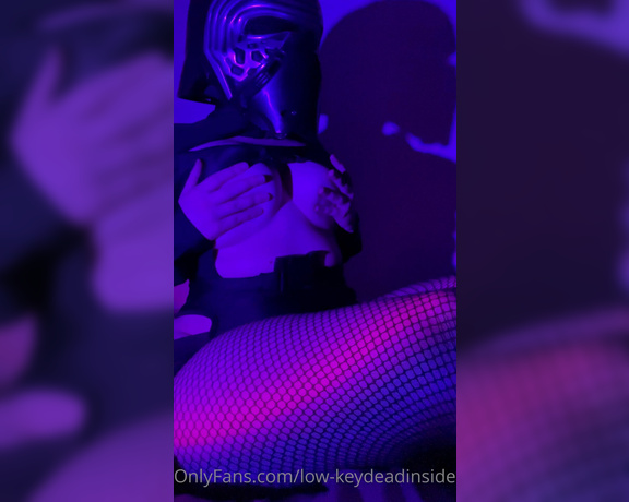 Lowkeydeadinside aka low-keydeadinside OnlyFans Video 423