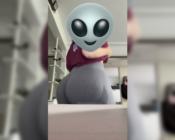 Lowkeydeadinside aka low-keydeadinside OnlyFans Video 1347