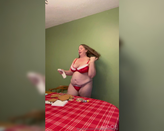 DomesticKateBusty aka domestickatevip OnlyFans - Day 12 Watch me unsuccessfully attempt to construct a gingerbread house while wearing sexy Xmas attire