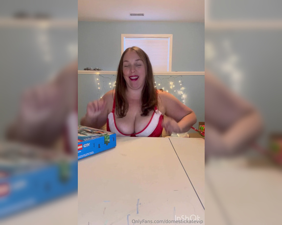 DomesticKateBusty aka domestickatevip OnlyFans - Day 8 Let’s wrap some gifts!