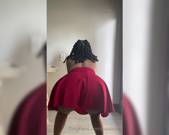 Realxoxo aka realxoxo OnlyFans - Slo Mo jump squats in a skirt