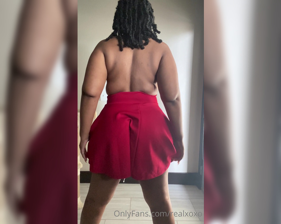 Realxoxo aka realxoxo OnlyFans - Slo Mo jump squats in a skirt