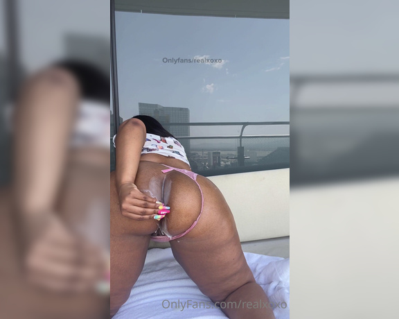 Realxoxo aka realxoxo OnlyFans - Welcome to the balcony series