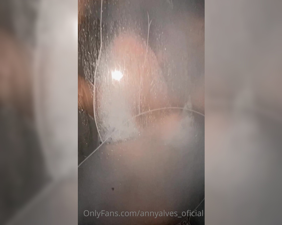 Anny Alves aka annyalvesbr OnlyFans - Piscinaaaaa e saunaaaaa tambm amo