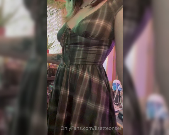 Lisette Dagon aka lisetteonset OnlyFans - Daddy, are you gonna let this $8 sundress cost you $50k in childsupport payments