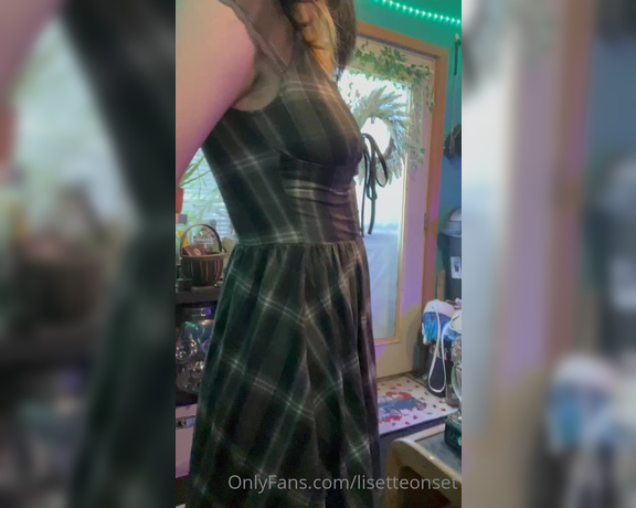 Lisette Dagon aka lisetteonset OnlyFans - Daddy, are you gonna let this $8 sundress cost you $50k in childsupport payments