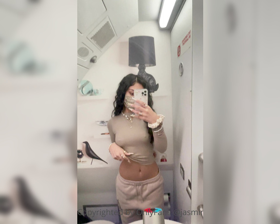 Jasminx aka jasminx OnlyFans - Would u dare to join me in the lavatory