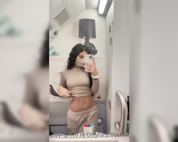 Jasminx aka jasminx OnlyFans - Would u dare to join me in the lavatory