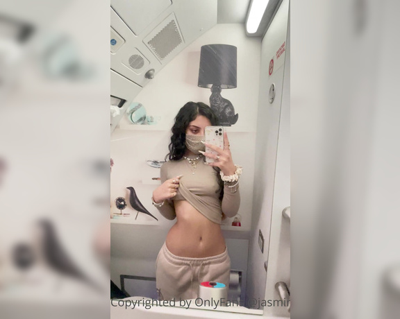 Jasminx aka jasminx OnlyFans - Would u dare to join me in the lavatory