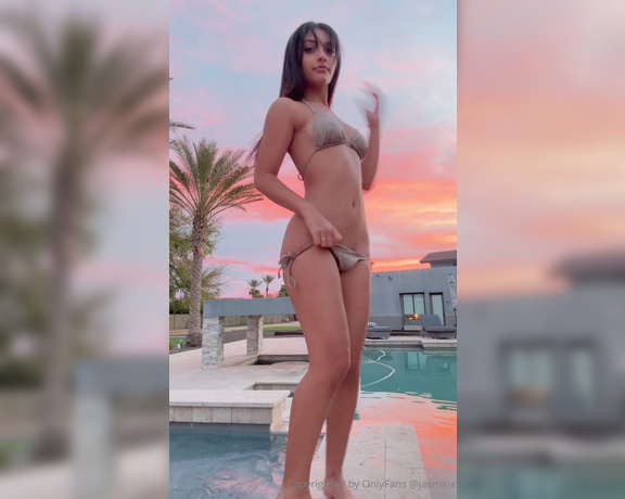 Jasminx aka jasminx OnlyFans - Sunset was so pretty i had to strip out of my bikini