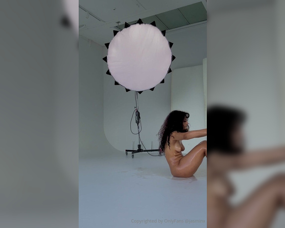 Jasminx aka jasminx OnlyFans - Some behind the scenes of a shoot I did with @cult creative who wants the results