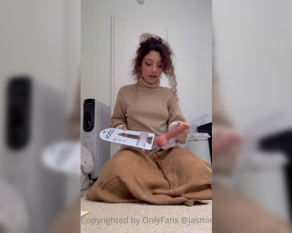 Jasminx aka jasminx OnlyFans - NEW ORGASM VIDEO today i bought a new dildo, watch me try it out and cum