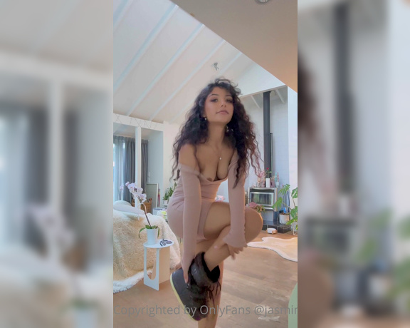 Jasminx aka jasminx OnlyFans - I felt so sexy in my outfit from today, i went to the mall and made