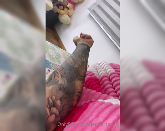 Jennifer Sanchez aka jenifersan10 OnlyFans - Son los primeros en mostrarles cmo va mi tatuaje