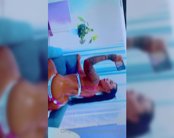 Jennifer Sanchez aka jenifersan10 OnlyFans - Cual es tu parte favorita de mi cuerpo