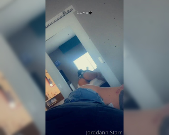 Jorddann Starr aka jorddannstarr OnlyFans - My Toxic Trait I get bored and snap my ass and never have anyone to send