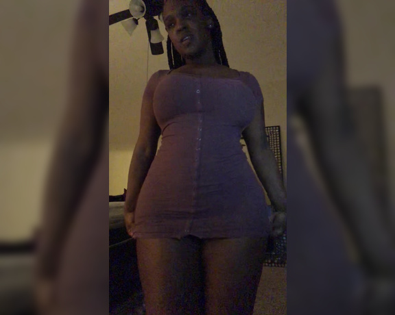Ms Damn aka msdamn OnlyFans - Playing around in the middle of the night Who’s up!