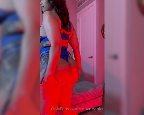 Robynbanks aka robynbanks OnlyFans - Your private dancer tonight