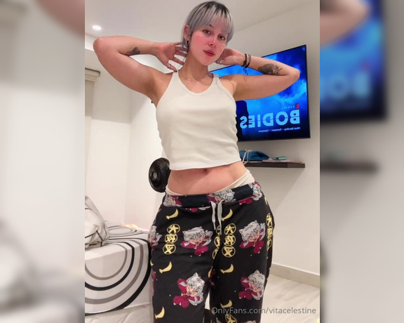 Vita Celestine aka vitacelestine OnlyFans - Hey mira lo que viene despus