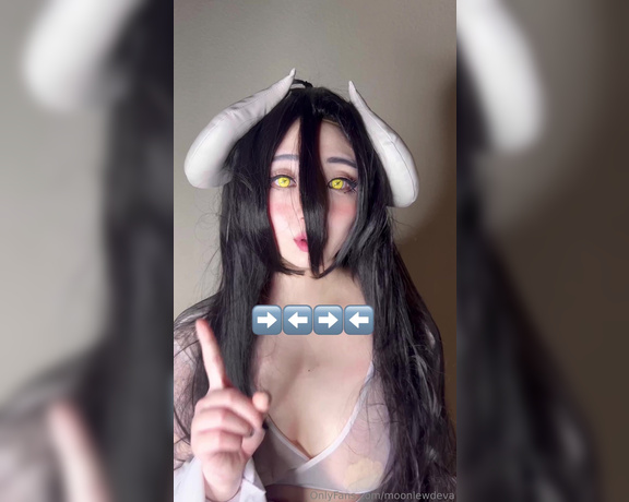 MooncakEva aka moonlewdeva OnlyFans - More Albedo 3 twerking nude but good thing the hair is long