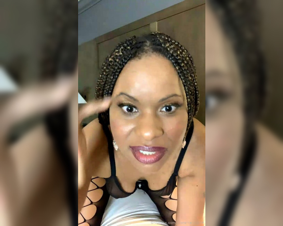 CaramelOnline aka caramelonline OnlyFans - Live Stream, Anal beads, Wand!