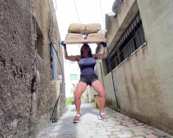 Lalliboop aka lalliboop OnlyFans - Once there were 50 kg bags of building materials, but now the laws for manual handling