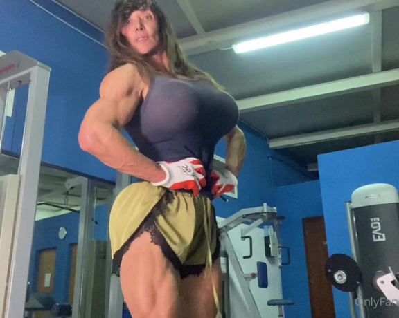 Lalliboop aka lalliboop OnlyFans - Lalliboop pushes in gym at one hundred horsepower Lalliboop spinge in palestra a 100 cavalli