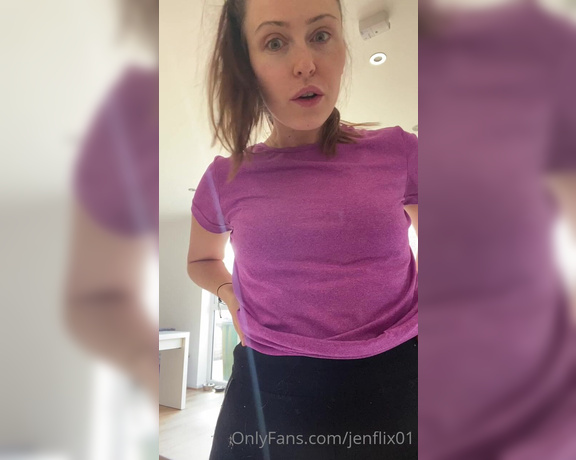 Jen Flix aka jenflix01 OnlyFans - Cheeky midday update