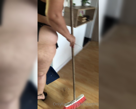 Kristen Hill aka kristenhill OnlyFans - Would you hire me to clean your house