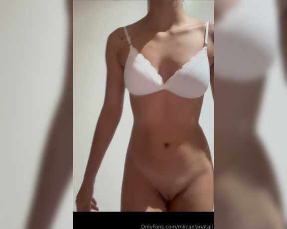 Mica Natali aka miicaelanatali OnlyFans - Undressing myself and some random pics have a nice day