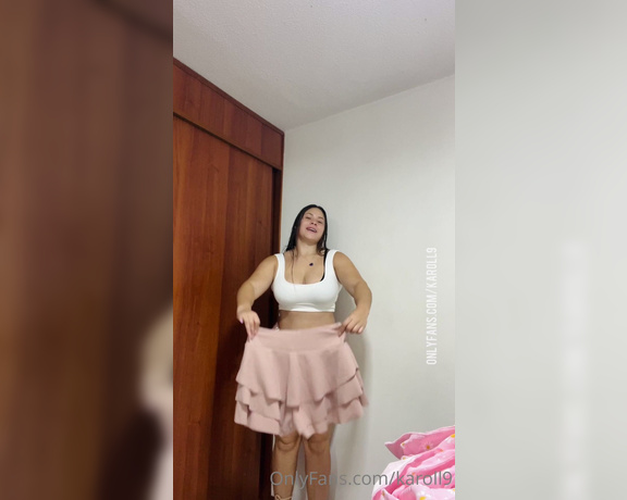 Karoll9 aka karoll9 OnlyFans - Looking for my clothes to see barbie you like my choice