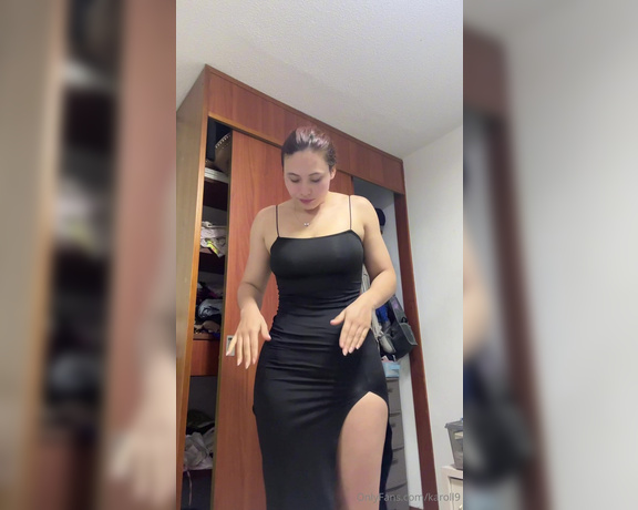 Karoll9 aka karoll9 OnlyFans - Saldrias conmigo prometo no dejarme la tanga Would you go out with