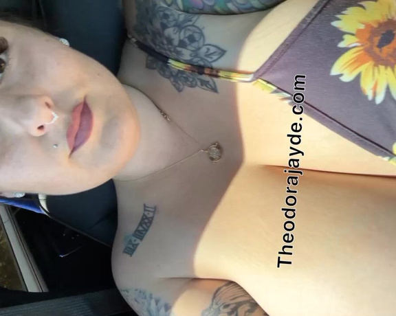 Theodora Jayde aka inkedmamii OnlyFans - She wanna be licked  and stuffed