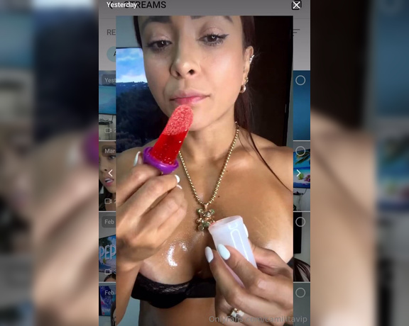 Alejandra Gil aka camilitavip OnlyFans - The full Transmisin from last night LIVE SESSION is available in the Chat honey go for