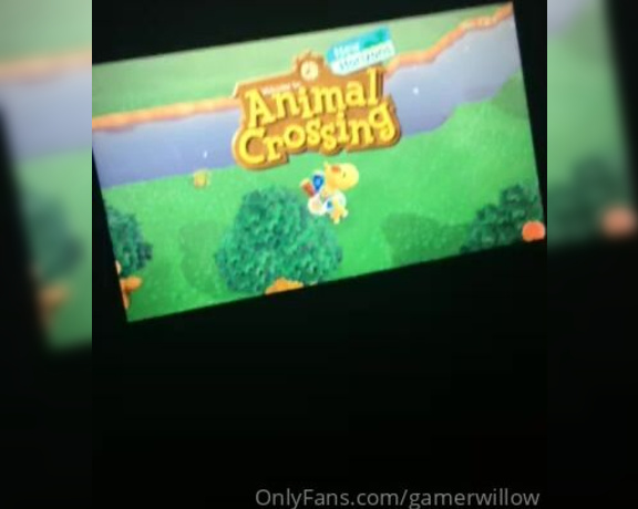 Goddessgamer - I always play my switch in bed almost every night anyone have a switch Xoxo I’ve been playing a 9g (06.08.2020)