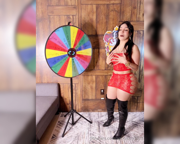 Apocalipsis aka apocalipsis025 OnlyFans - GIRA LA RULETA esta es la rueda MS GRANDE que he HECHO jams!